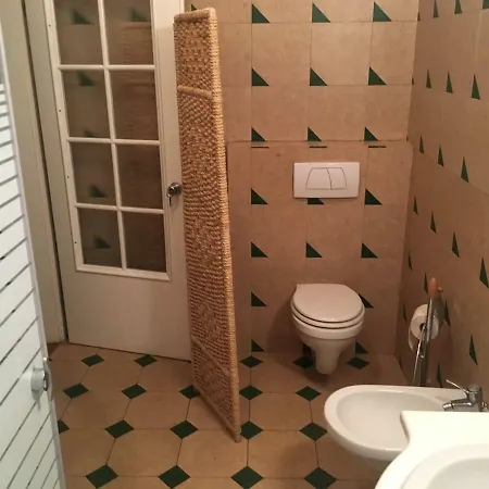 Fenyo Apartman * Baja